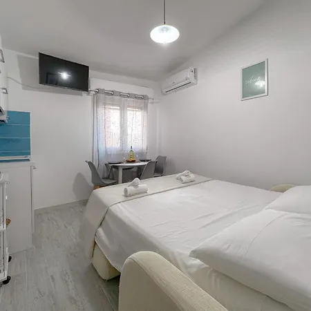 Apartment Center - Wi-fi & Private Parking