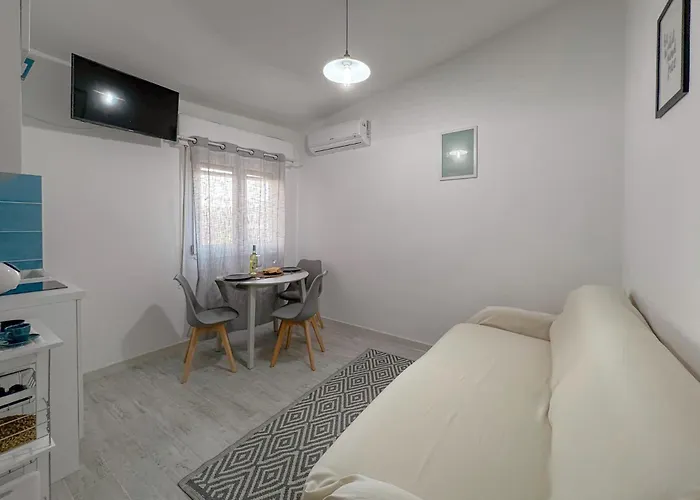 Apartman Center - Wi-fi & Private Parking By Host Hero